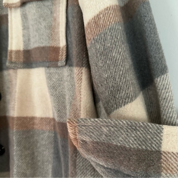 Grey Tan Plaid Checkered Shacket - Picture 12 of 14